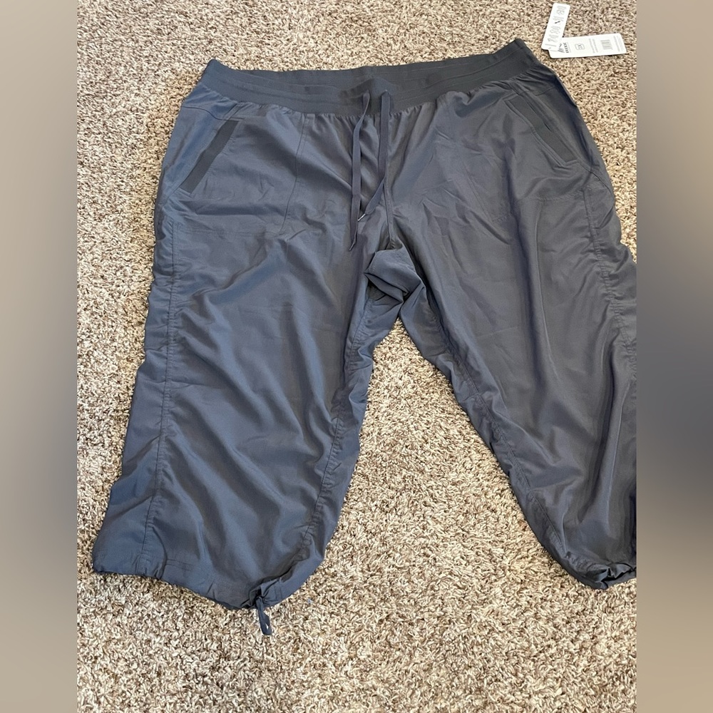 RBX 3x NWT crop pant